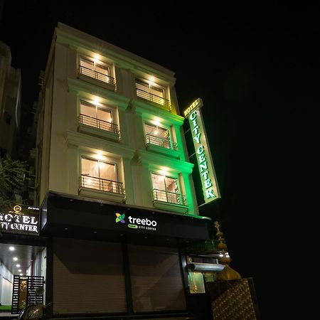 Treebo City Center Sakardara Luaran gambar